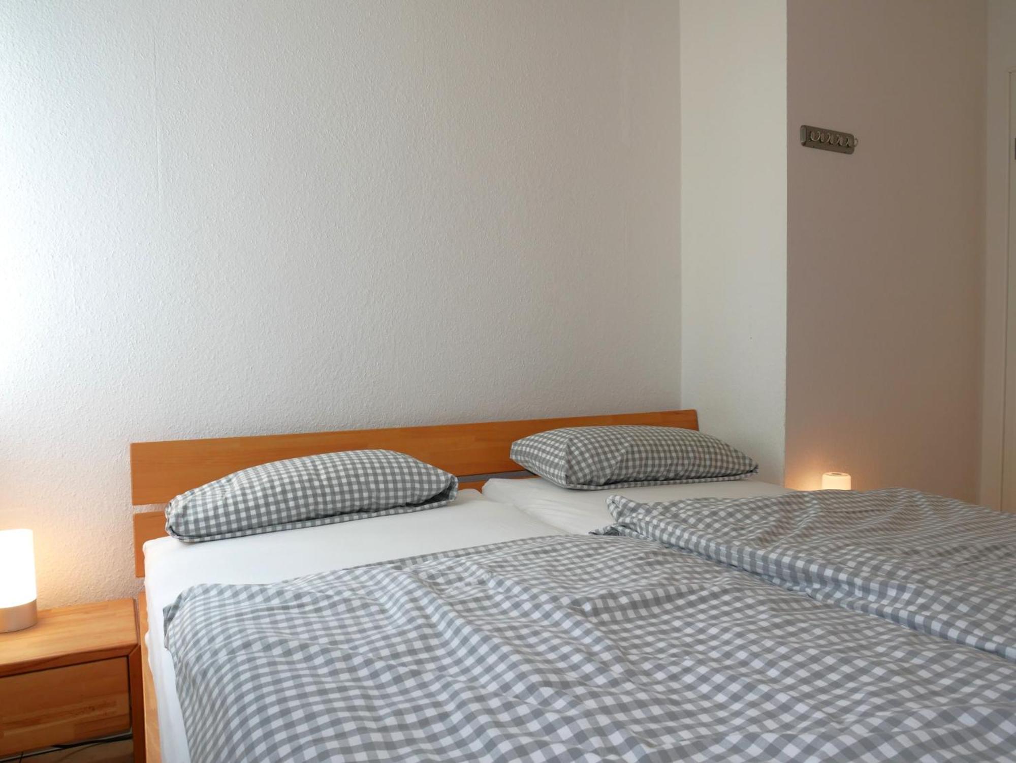 Haus Oie Idyll Mit Balkon 10 Minuten Zum Strand Zinnowitz Buitenkant foto